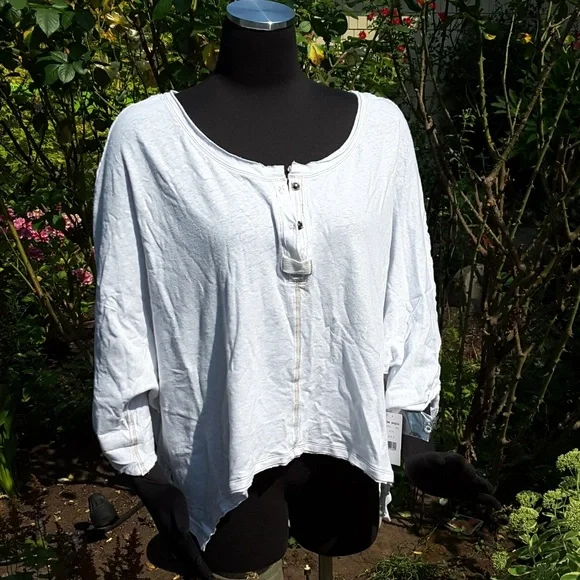 Free People First Base Henley Tee LS High Low Hem Slouchy Oversized White Sm NWT - Picture 2 of 7